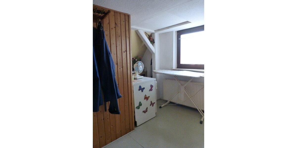 Etagenwohnung Themar - 5 Zimmer, 140 m&sup2;, 720&euro; | Angebot:26611370