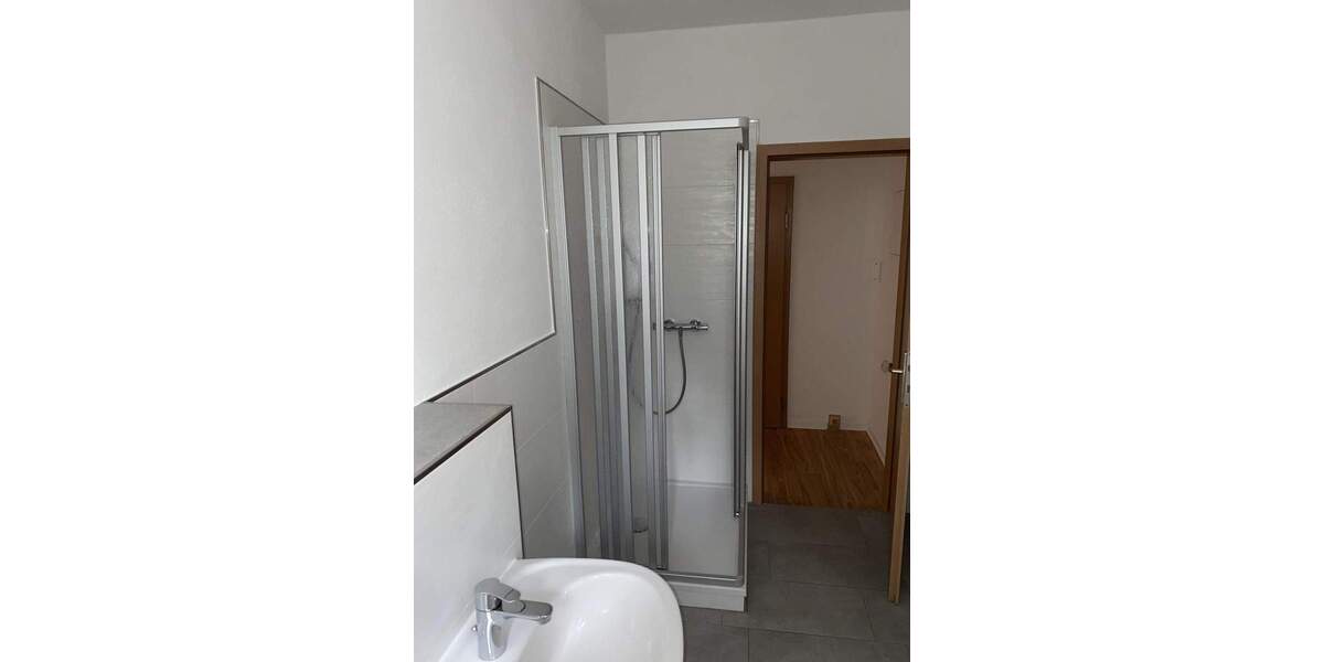 Etagenwohnung Arzberg - 3 Zimmer, 58 m&sup2;, 300&euro; | Angebot:23971816