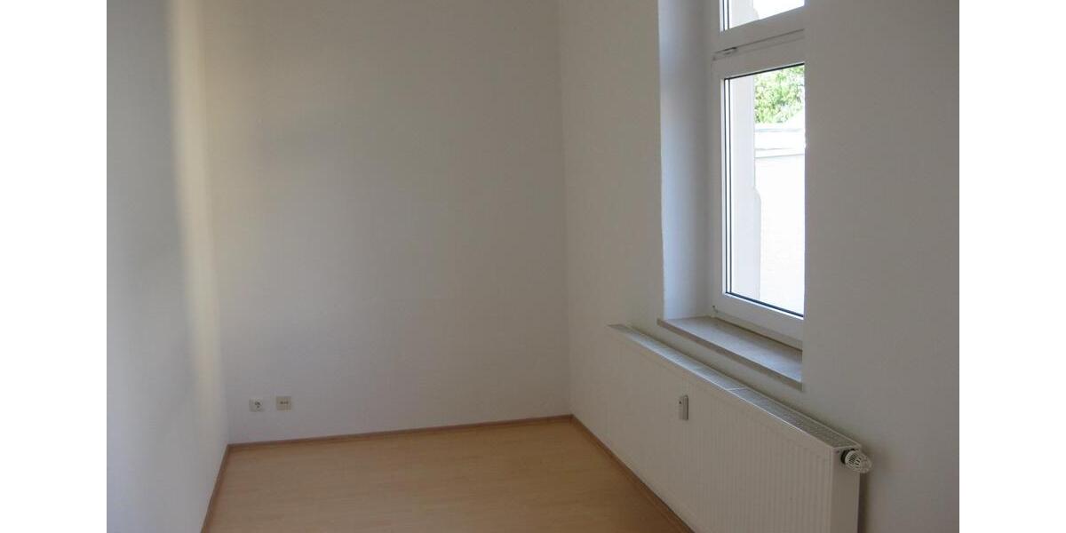 Etagenwohnung Pliening - 4 Zimmer, 103 m&sup2;, 550&euro; | Angebot:24998488
