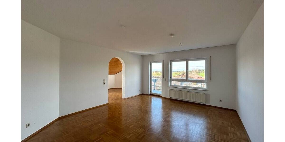 Etagenwohnung Schopfloch Köhlau - 5 Zimmer, 130 m&sup2;, 750&euro; | Angebot:25729747