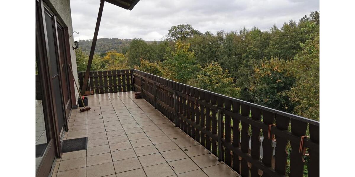 Großzügige 4-Zimmer-Wohnung mit Süd-Balkon in Delliehausen Uslar 4 zimmer