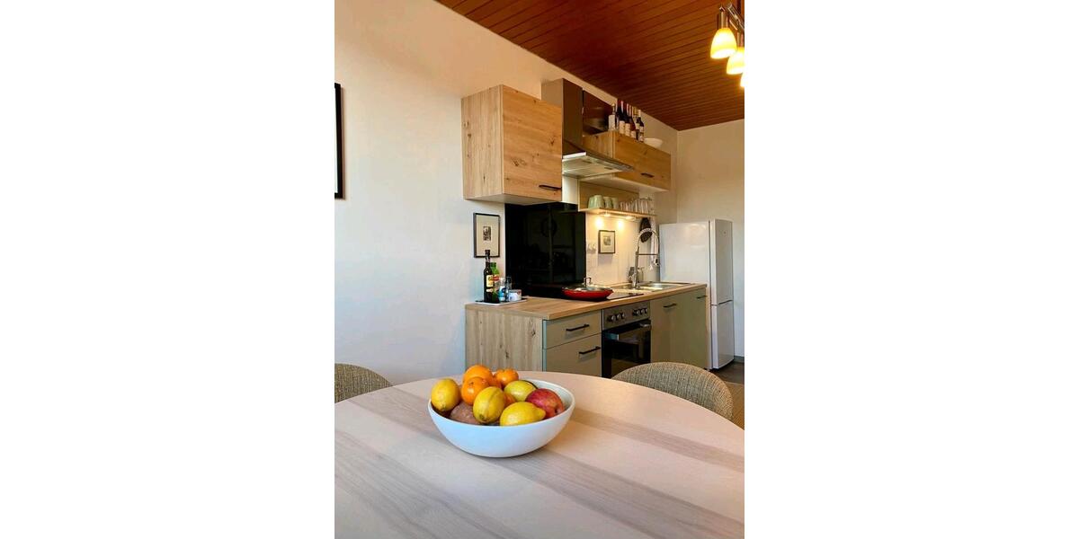 Etagenwohnung Burgoberbach - 4 Zimmer, 104 m&sup2;, 1.500&euro; | Angebot:26445858