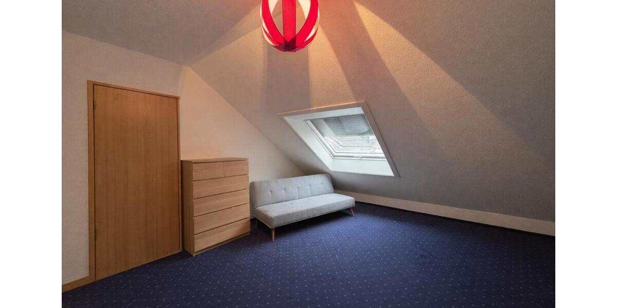Reihenhaus Sindelfingen Darmsheim - 5 Zimmer, 136 m&sup2;, 1.980&euro; | Angebot:25216520