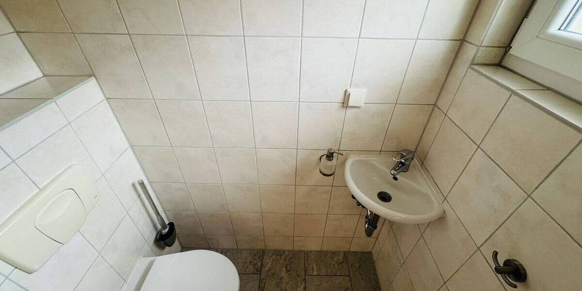 Einfamilienhaus Osterburken - 5 Zimmer, 159 m&sup2;, 1.570&euro; | Angebot:25690327