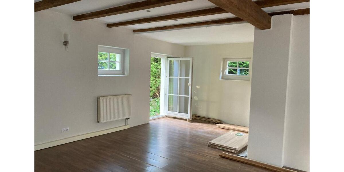 charmantes Haus mit 2 Zi.-Whg.118qm mit Galerie + Deckenbalken 2 zimmer