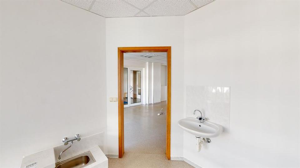 Gewerbeobjekt Bitterfeld-Wolfen Bitterfeld - 399&euro; | Angebot:22258237