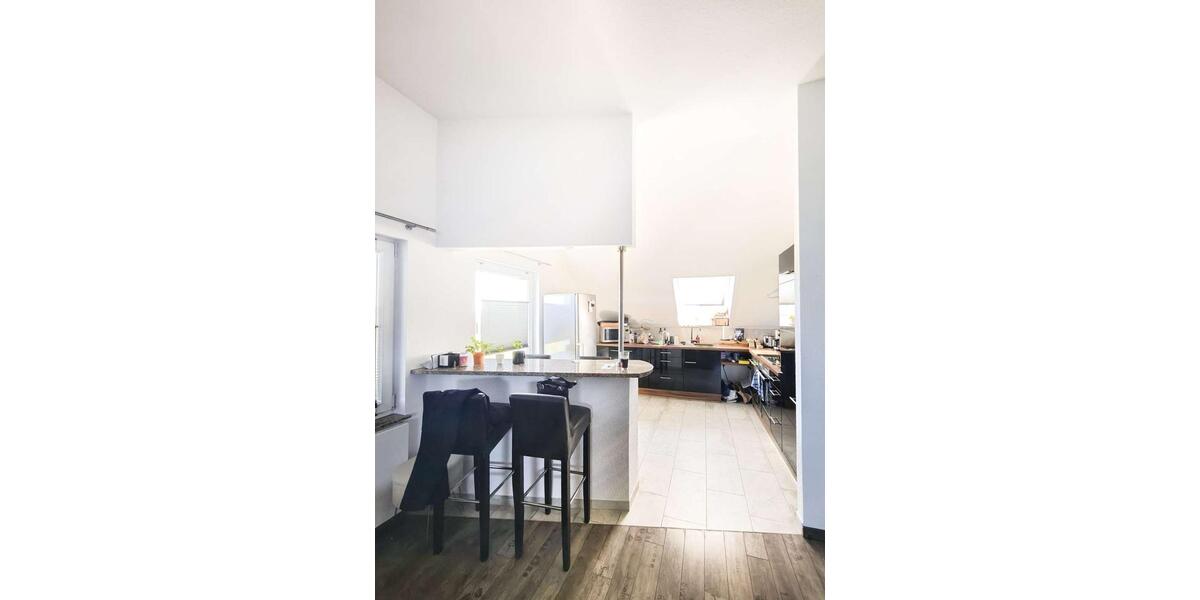 Dachgeschoßwohnung Werdau - 2 Zimmer, 56 m&sup2;, 470&euro; | Angebot:26096781