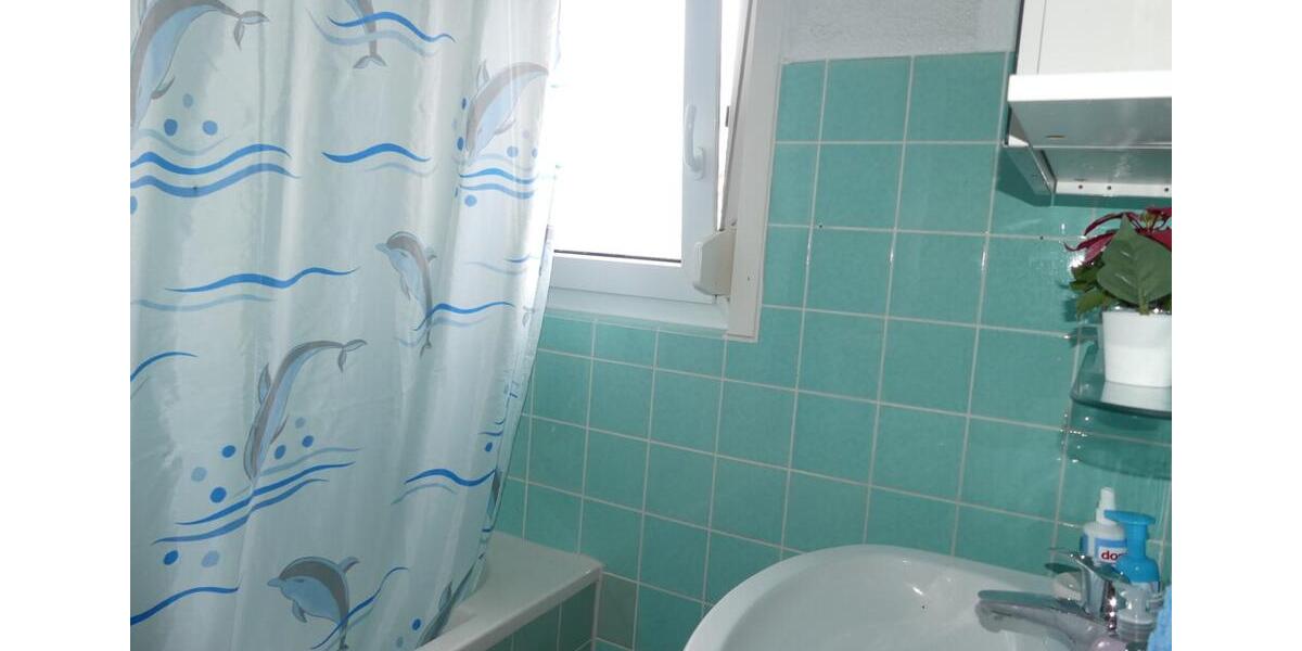 Dachgeschoßwohnung Freiberg am Neckar - 3 Zimmer, 76 m&sup2;, 760&euro; | Angebot:24751962