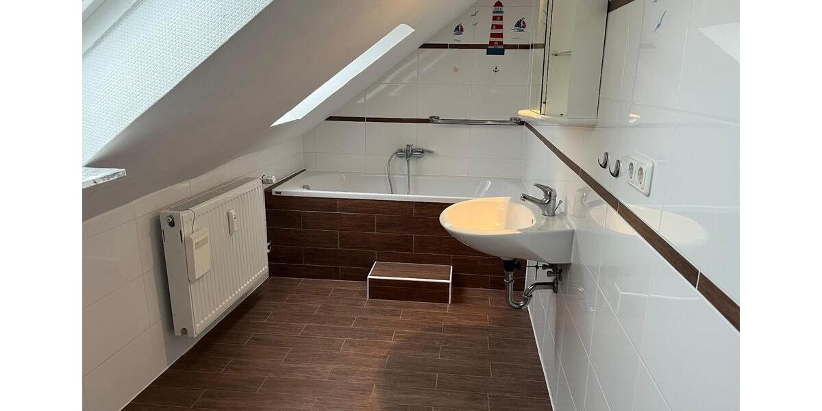 Dachgeschoßwohnung Hameln - 2 Zimmer, 43 m&sup2;, 540&euro; | Angebot:24617585