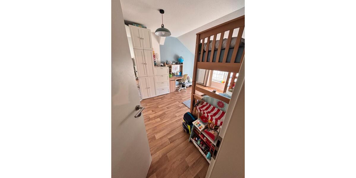 Dachgeschoßwohnung Rathenow - 3.5 Zimmer, 96 m&sup2;, 670&euro; | Angebot:26504167