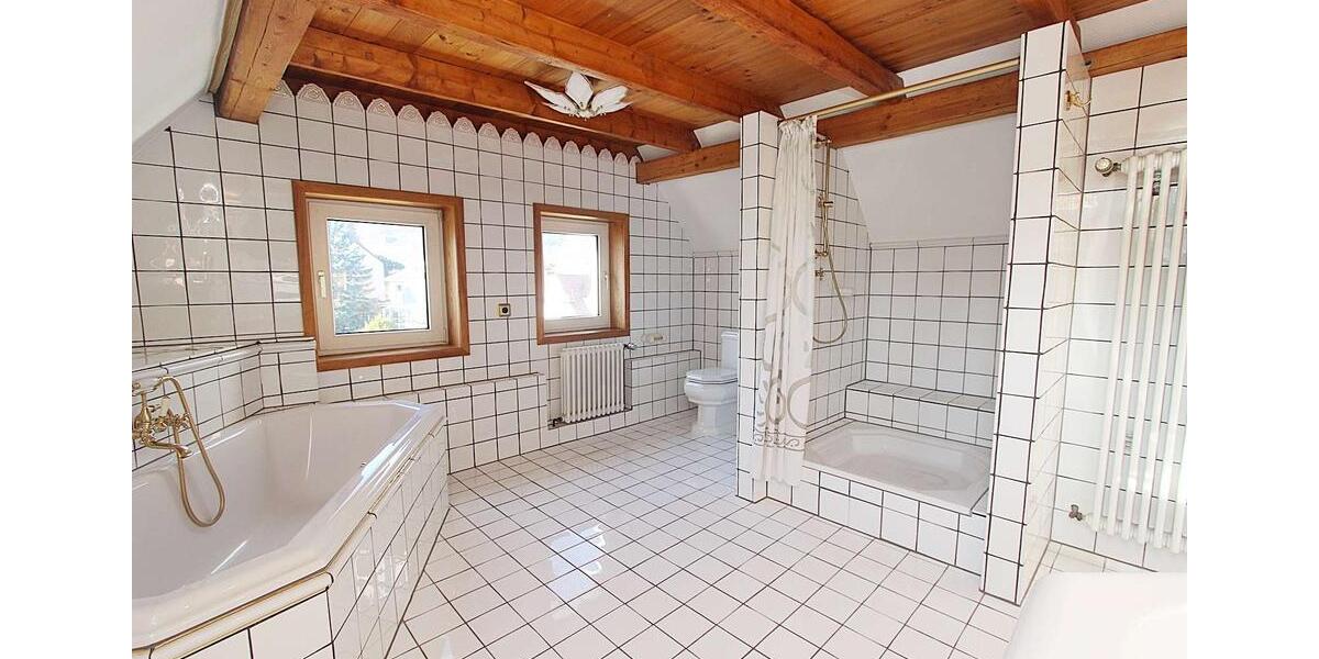 Etagenwohnung Kassel Bad Wilhelmshöhe - 3 Zimmer, 96 m&sup2;, 980&euro; | Angebot:25752444