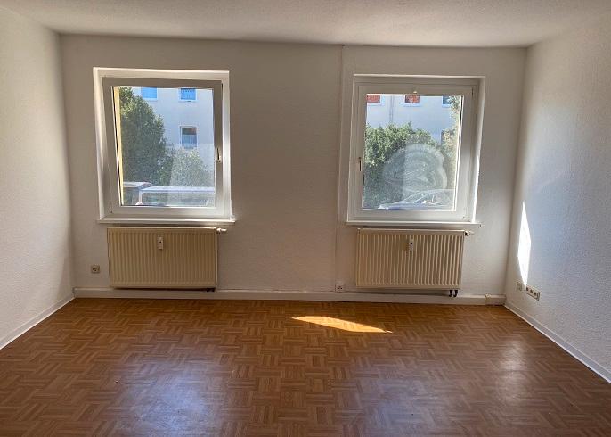Erdgeschoßwohnung Oschersleben (Bode) - 2 Zimmer, 49 m&sup2;, 302&euro; | Angebot:25872644