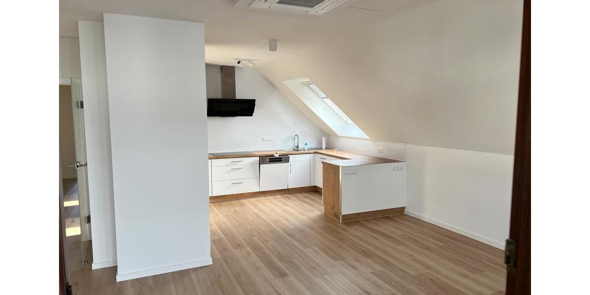 Etagenwohnung Ottersweier - 4 Zimmer, 102 m&sup2;, 1.280&euro; | Angebot:24868697