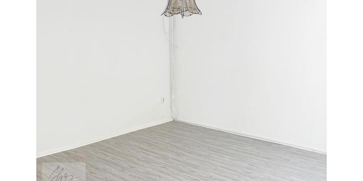 Etagenwohnung Mühlberg/Elbe Elbe - 2 Zimmer, 81 m&sup2;, 510&euro; | Angebot:24780109