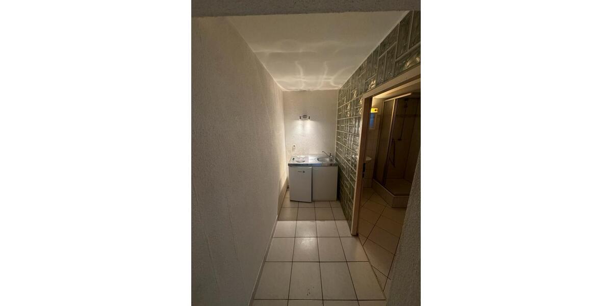Etagenwohnung Riedstadt - 1 Zimmer, 21 m&sup2;, 300&euro; | Angebot:26618300