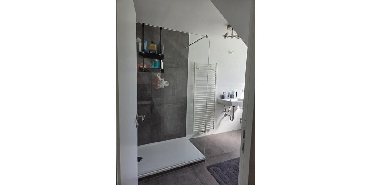 Dachgeschoßwohnung Weinstadt - 1 Zimmer, 47 m&sup2;, 705&euro; | Angebot:25831184