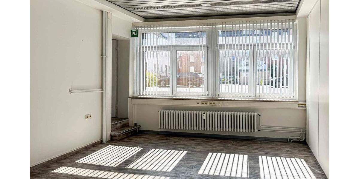 Gewerbeobjekt Kiel Exerzierplatz - 6 Zimmer, 205 m&sup2;, 2.800&euro; | Angebot:25729234