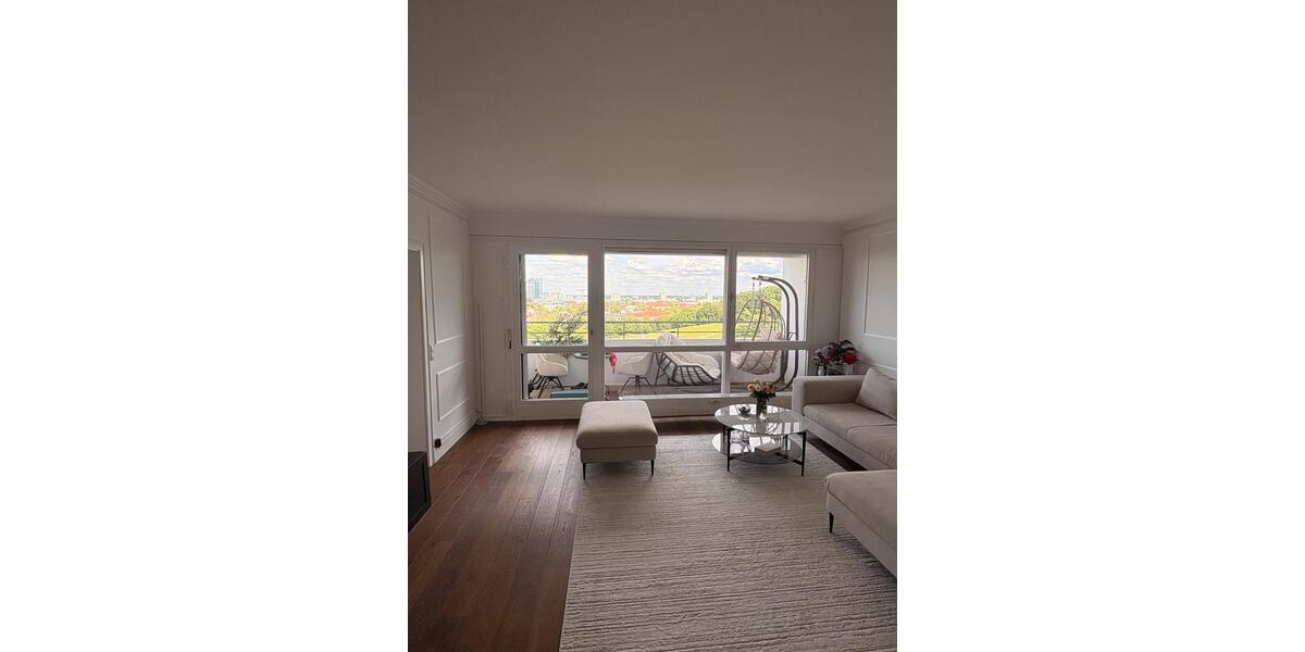 Dachgeschoßwohnung München Schwabing-Freimann - 3 Zimmer, 101 m&sup2;, 3.500&euro; | Angebot:26646318