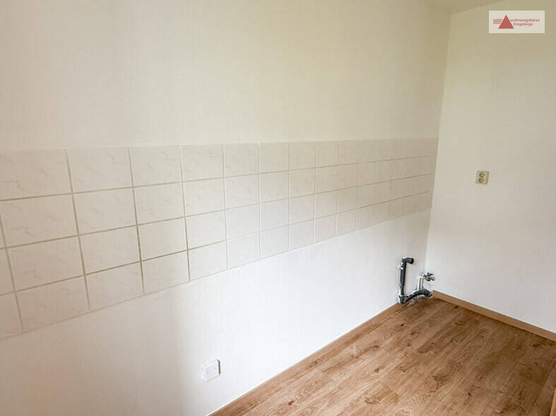 Etagenwohnung Annaberg-Buchholz Annaberg - 4 Zimmer, 71 m&sup2;, 461&euro; | Angebot:25688292