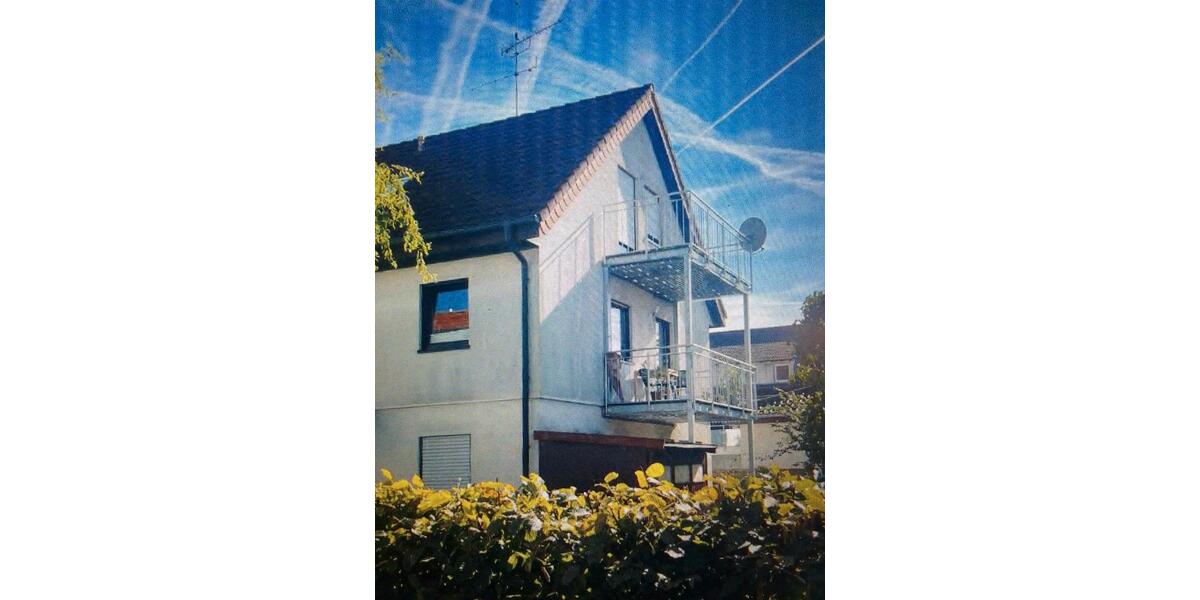 Dachgeschoßwohnung Pforzheim - 2.5 Zimmer, 64 m&sup2;, 925&euro; | Angebot:24575681