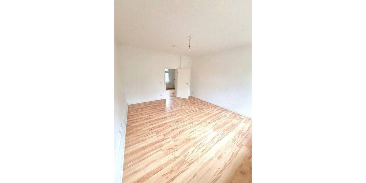 Etagenwohnung Werneuchen (OT Tiefensee) Tiefensee - 2 Zimmer, 53 m&sup2;, 538&euro; | Angebot:26890066