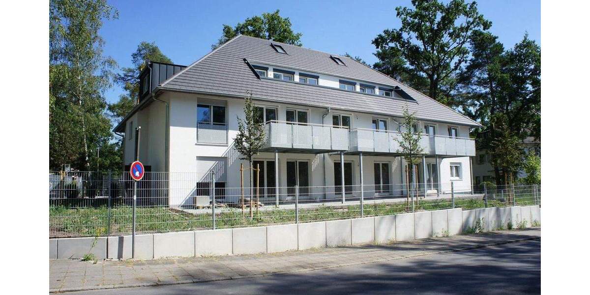 Etagenwohnung Erlangen Burgberg - 3 Zimmer, 107 m&sup2;, 1.470&euro; | Angebot:24723424