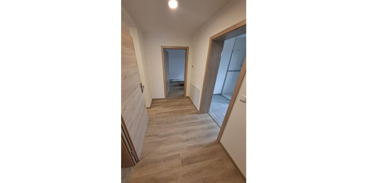 Etagenwohnung Reichenbach im Vogtland Obermylau - 5 Zimmer, 108 m&sup2;, 1.300&euro; | Angebot:25613158