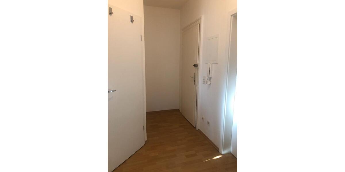 Dachgeschoßwohnung Dresden Cotta - 1 Zimmer, 50 m&sup2;, 750&euro; | Angebot:26688573