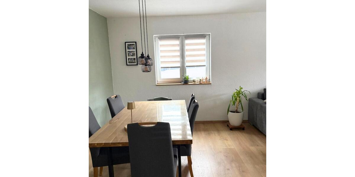 Hochparterre Bretzfeld - 4.5 Zimmer, 91 m&sup2;, 875&euro; | Angebot:24886392