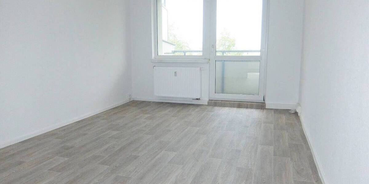 Etagenwohnung Döbeln Sörmitz - 3 Zimmer, 58 m&sup2;, 297&euro; | Angebot:26643483