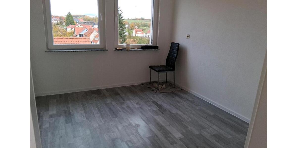 Dachgeschoßwohnung Hohenroda - 3 Zimmer, 550&euro; | Angebot:23269019
