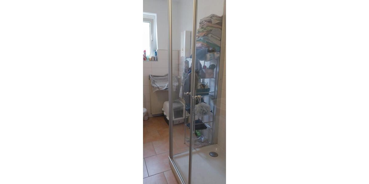 Etagenwohnung Petersberg - 4 Zimmer, 91 m&sup2;, 800&euro; | Angebot:26547070
