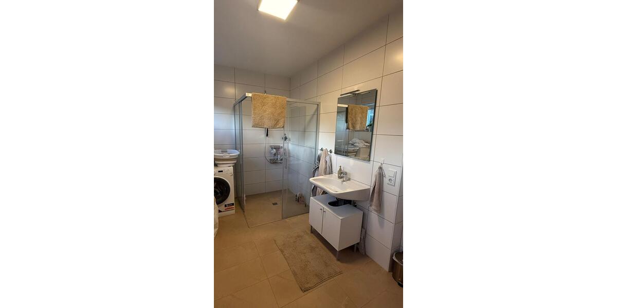 Wohnen auf Zeit Osnabrück Hellern - 1 Zimmer, 14 m&sup2;, 450&euro; | Angebot:26302513