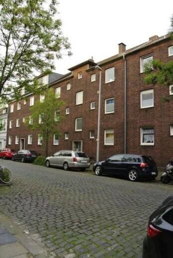 DU-Dellviertel, 2. OG, 50 m², 2 Zi., gr. Küche, Diele, Bad u. Gartennutzung, EBK kann übernommen werden 2 zimmer