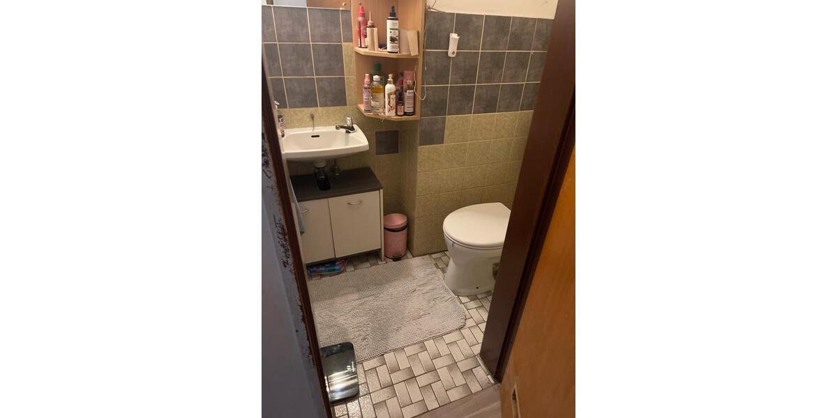 Hochparterre Remagen - 3 Zimmer, 79 m&sup2;, 1.050&euro; | Angebot:25648999