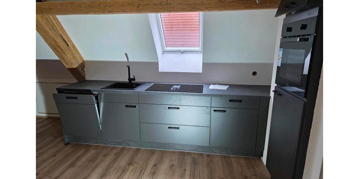 Dachgeschoßwohnung Ehingen - 2.5 Zimmer, 50 m&sup2;, 780&euro; | Angebot:25920543