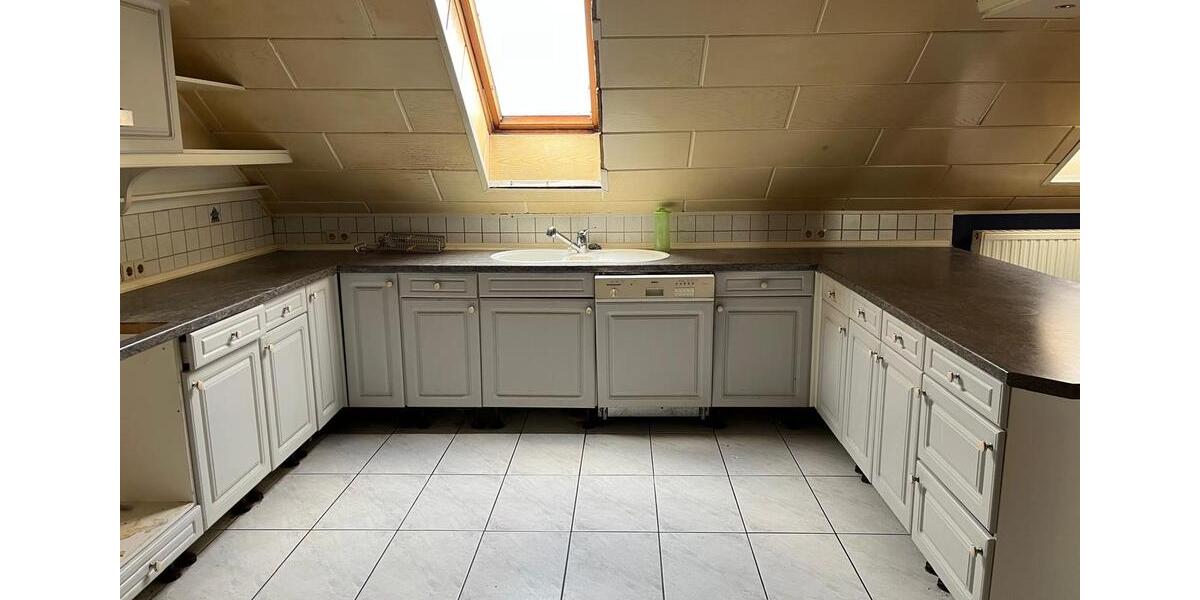 Dachgeschoßwohnung Georgsmarienhütte - 3 Zimmer, 140 m&sup2;, 900&euro; | Angebot:26003921