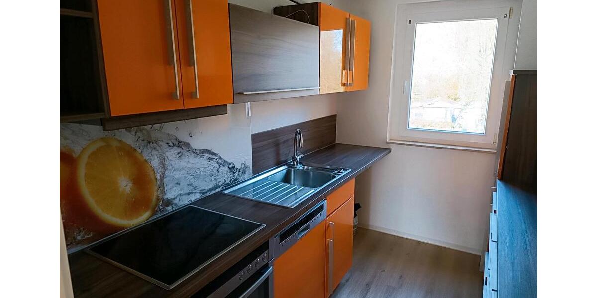 Etagenwohnung Teutschenthal - 3 Zimmer, 60 m&sup2;, 528&euro; | Angebot:25882969