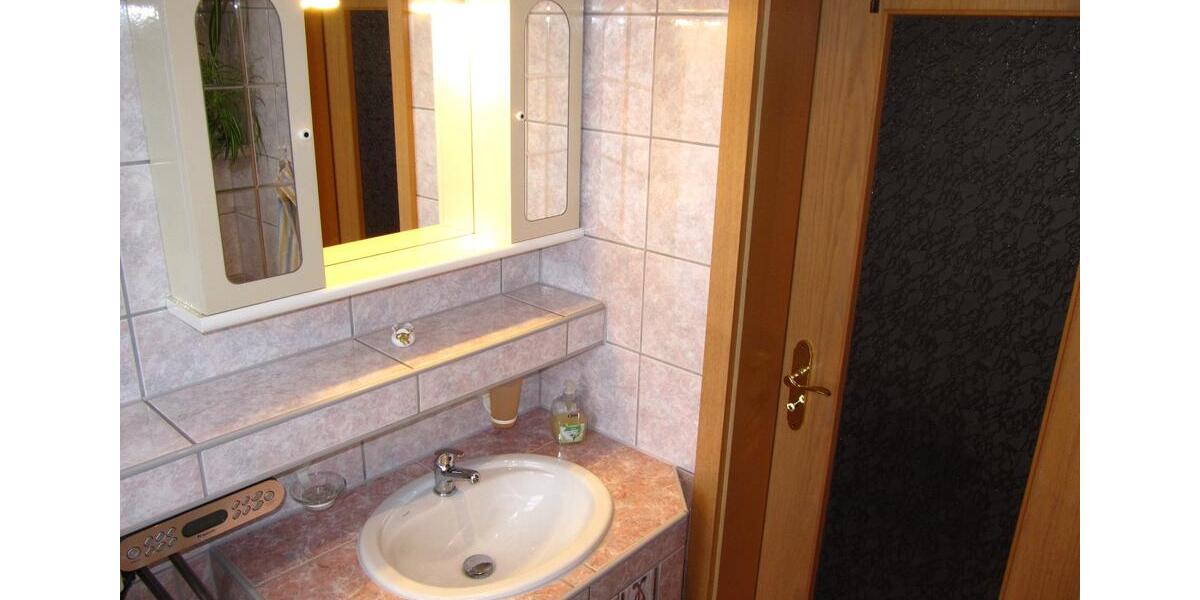 Wohnen auf Zeit Rodewisch - 2 Zimmer, 50 m&sup2;, 25&euro; | Angebot:25633032