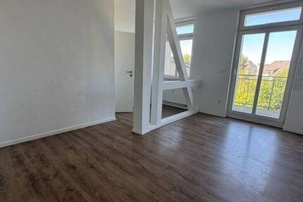 Wohnung Chemnitz Schloßchemnitz - 5 Zimmer, 150 m&sup2;, 999&euro; | Angebot:26787449