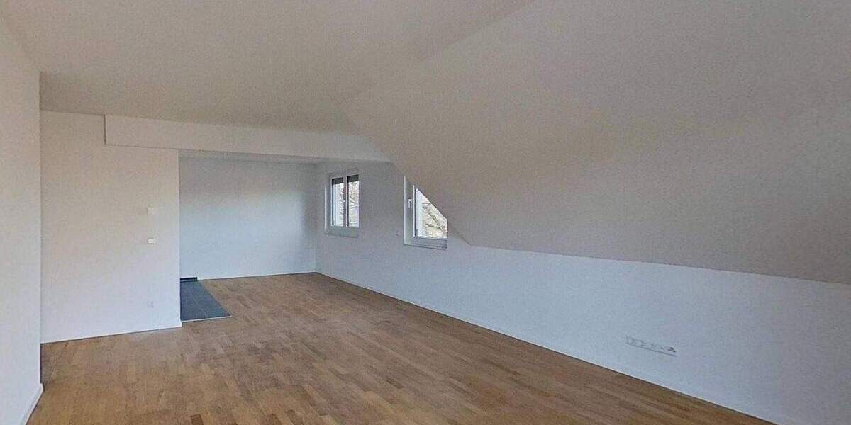 Zimmer Grafenhausen - 3 Zimmer, 81 m&sup2;, 858&euro; | Angebot:25674951
