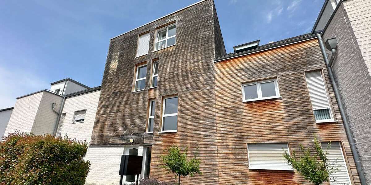 Etagenwohnung Dudenhofen - 4 Zimmer, 130 m&sup2;, 1.050&euro; | Angebot:26095884