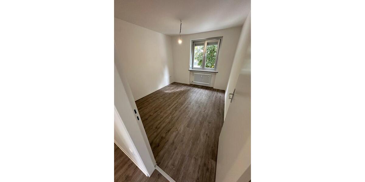 Erdgeschoßwohnung Kaufbeuren - 5 Zimmer, 108 m&sup2;, 1.055&euro; | Angebot:24621620