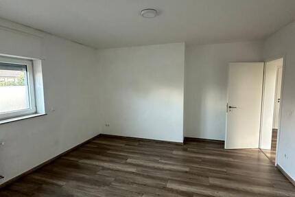 Wohnung Bünde - 2 Zimmer, 75 m&sup2;, 550&euro; | Angebot:25825824