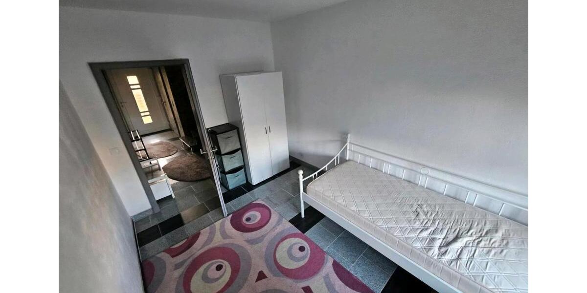 Doppelhaushälfte Edenkoben - 5 Zimmer, 105 m&sup2;, 350&euro; | Angebot:23385957