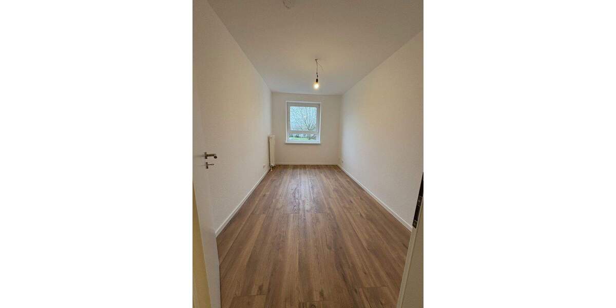 Etagenwohnung Wiesbaden Delkenheim - 4 Zimmer, 80 m&sup2;, 1.250&euro; | Angebot:25070798