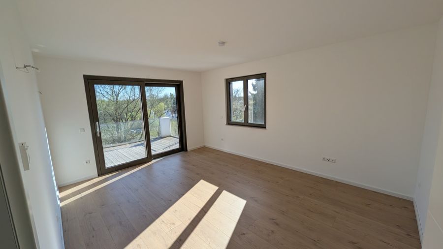Penthouse Wohnung 3 Zimmer Dillingen Donau Toplage + NK 150 Euro - Einfamilienhaus Dillingen Hausen | Angebot:25967799