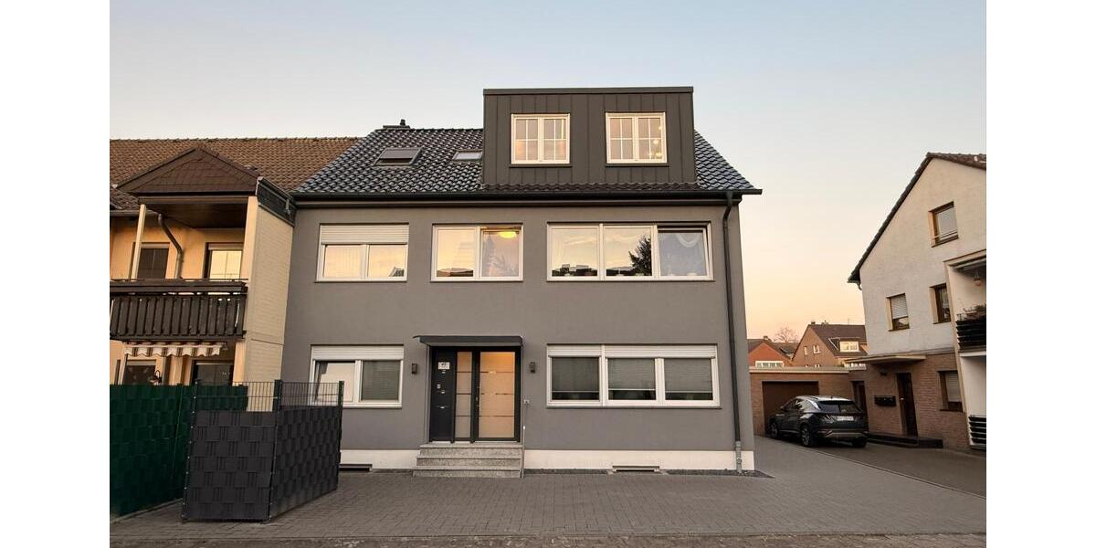 Exklusive, vollmöblierte Penthouse-Wohnung mit luxuriöser Ausstattung nahe Düsseldorf zimmer