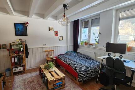 Gemütliches WG-Zimmer in 3er WG 3.5 zimmer