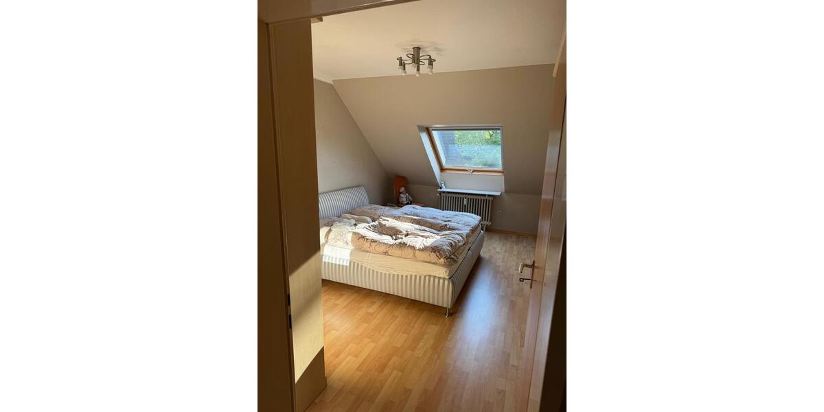 Etagenwohnung Hamburg Billstedt - 3 Zimmer, 76 m&sup2;, 2.100&euro; | Angebot:26616991